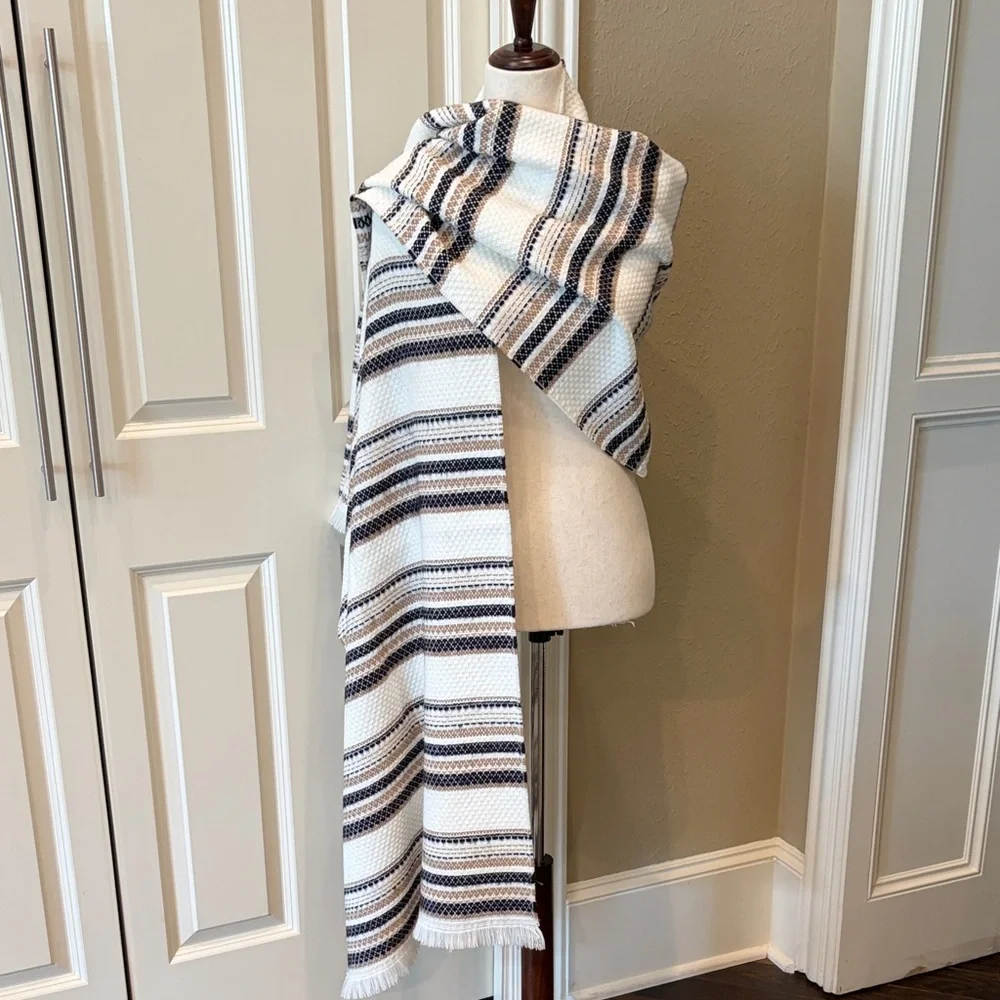 Ann Taylor cozy oversized
